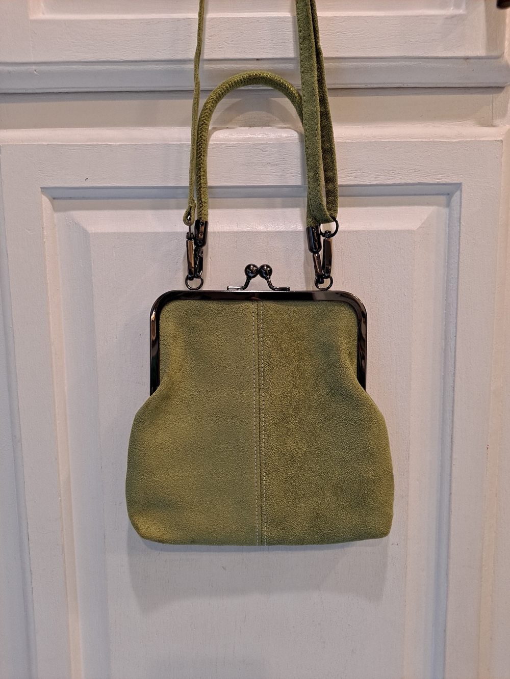 Vintage-inspired Olive Green Faux Suede Kisslock Hobo Crossbody Purse